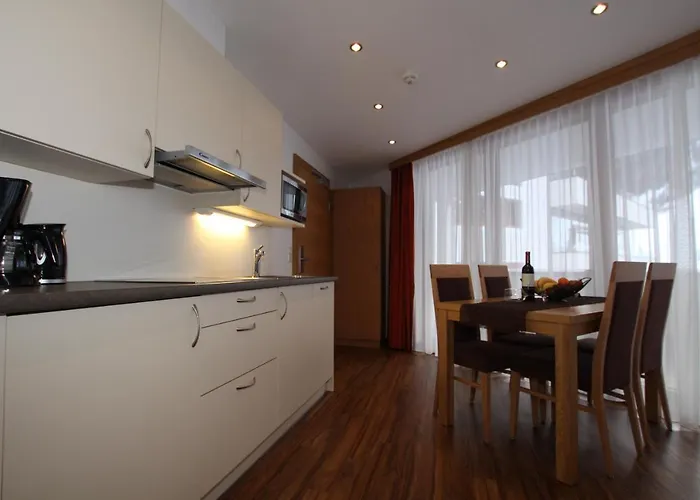 Garni Panorama فندق