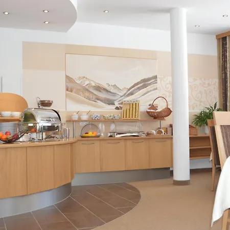 Garni Panorama 3* Ischgl